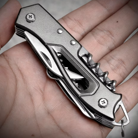 Outdoor Multifunctional Knife